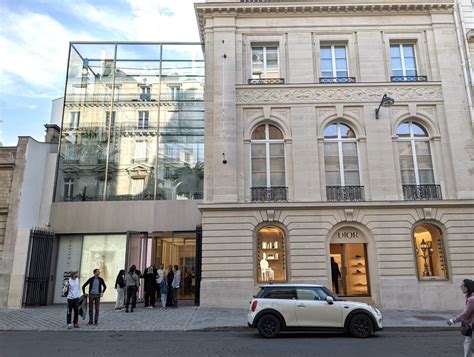 galerie dior prix|dior france site.